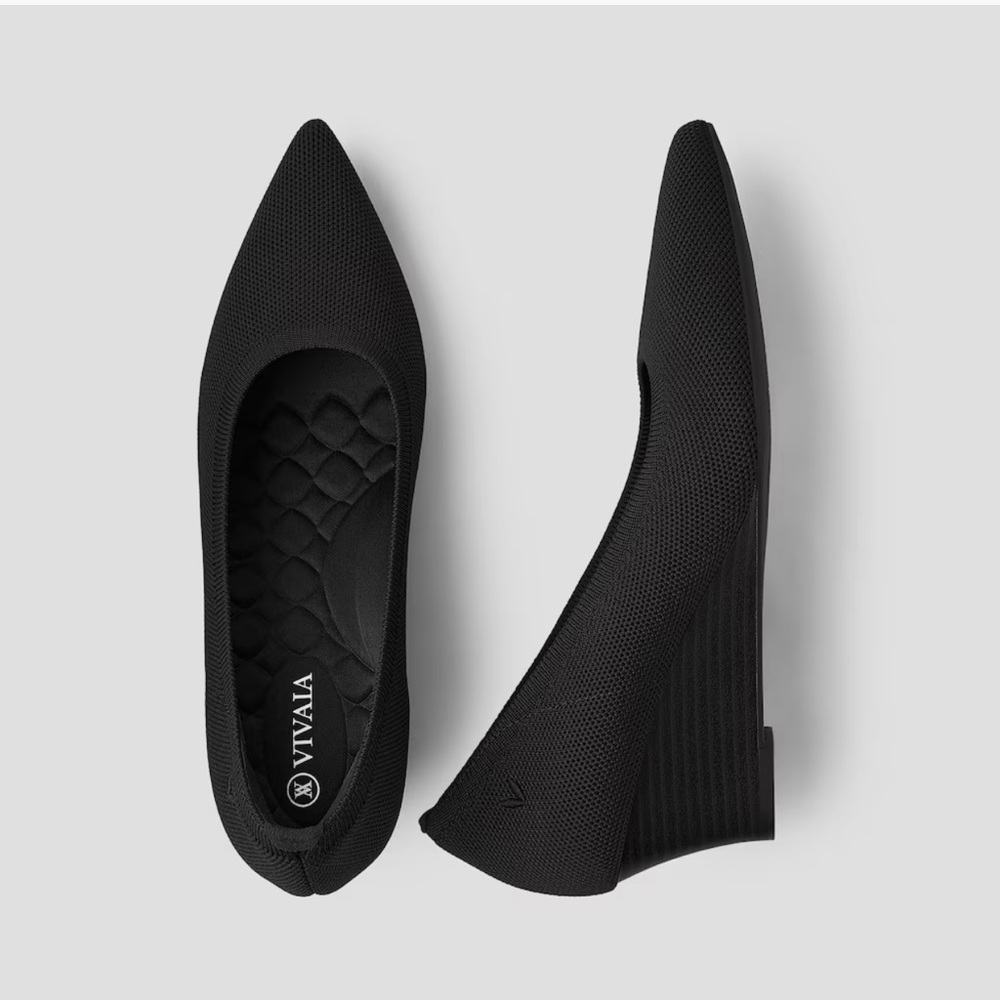 BRAND NEW Aria Wedge 2.0 Black Stripe Size 7.5